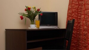 Unclassified image, 5 of 53, button - Casa Sofia (Bucharest)