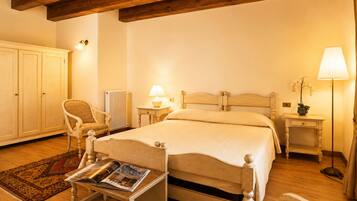 Classic Room, Annex Building | Premium bedding, down duvets, Select Comfort beds, free minibar items