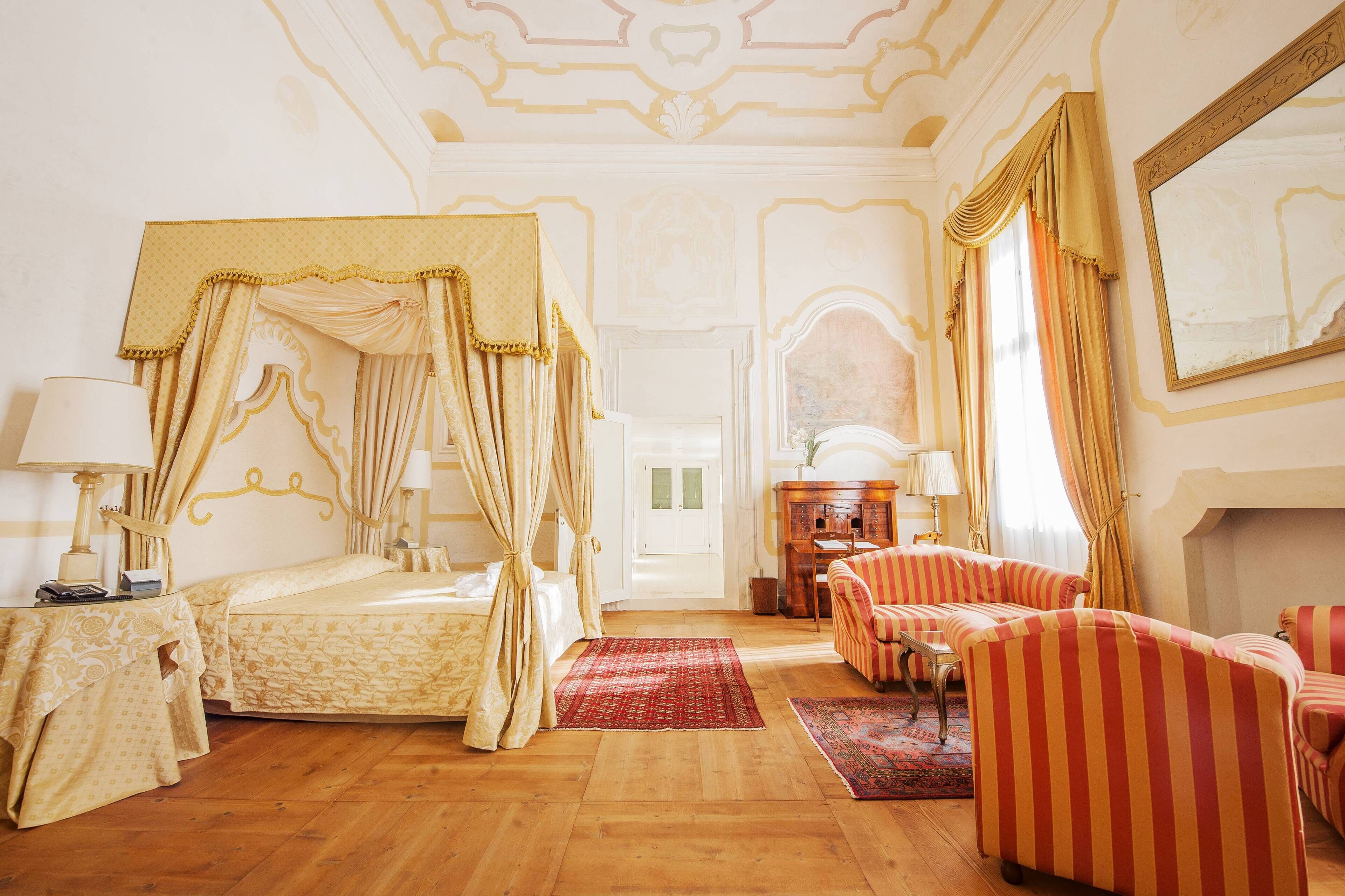 presidential suite | 1 bedroom, premium bedding, down duvets, select comfort beds