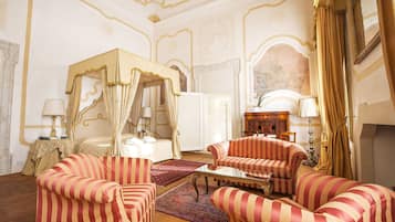 Suite presidencial | Ropa de cama de alta calidad y edredones de plumas