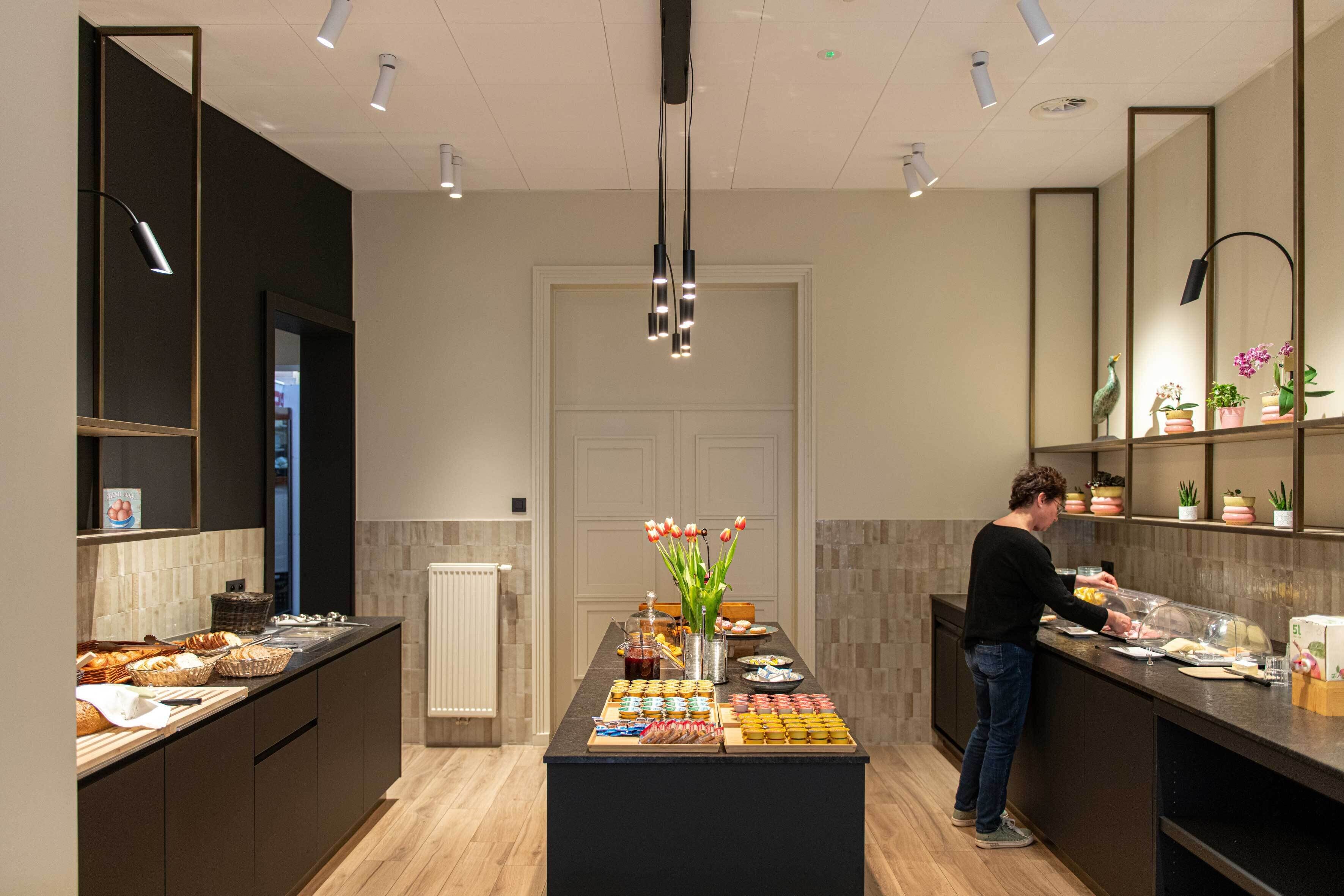 daily buffet breakfast (eur 15 per person)