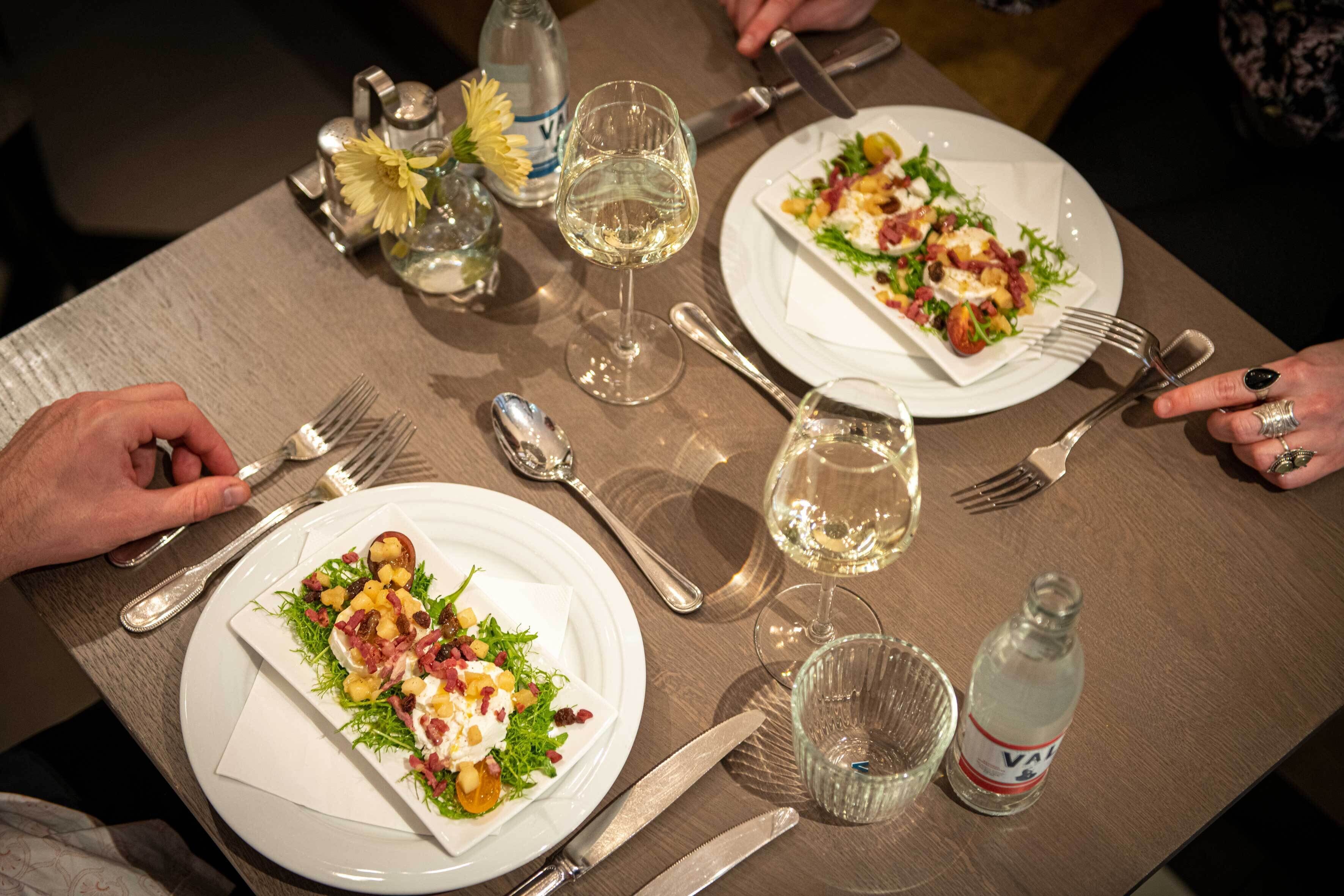 breakfast, lunch, dinner served; belgian cuisine