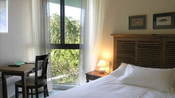 Comfort Double Room, 1 Double Bed, Private Bathroom, Garden View | Egyptian cotton sheets, premium bedding, desk, laptop workspace