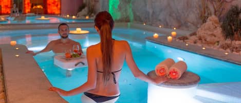 Frette Italian sheets, minibar, in-room safe, desk