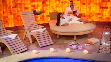 Couples treatment rooms, sauna, hot tub, body treatments, body wraps