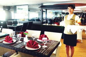 Daily buffet breakfast (IDR 100000 per person) - The BCC Hotel & Residence (Batam)