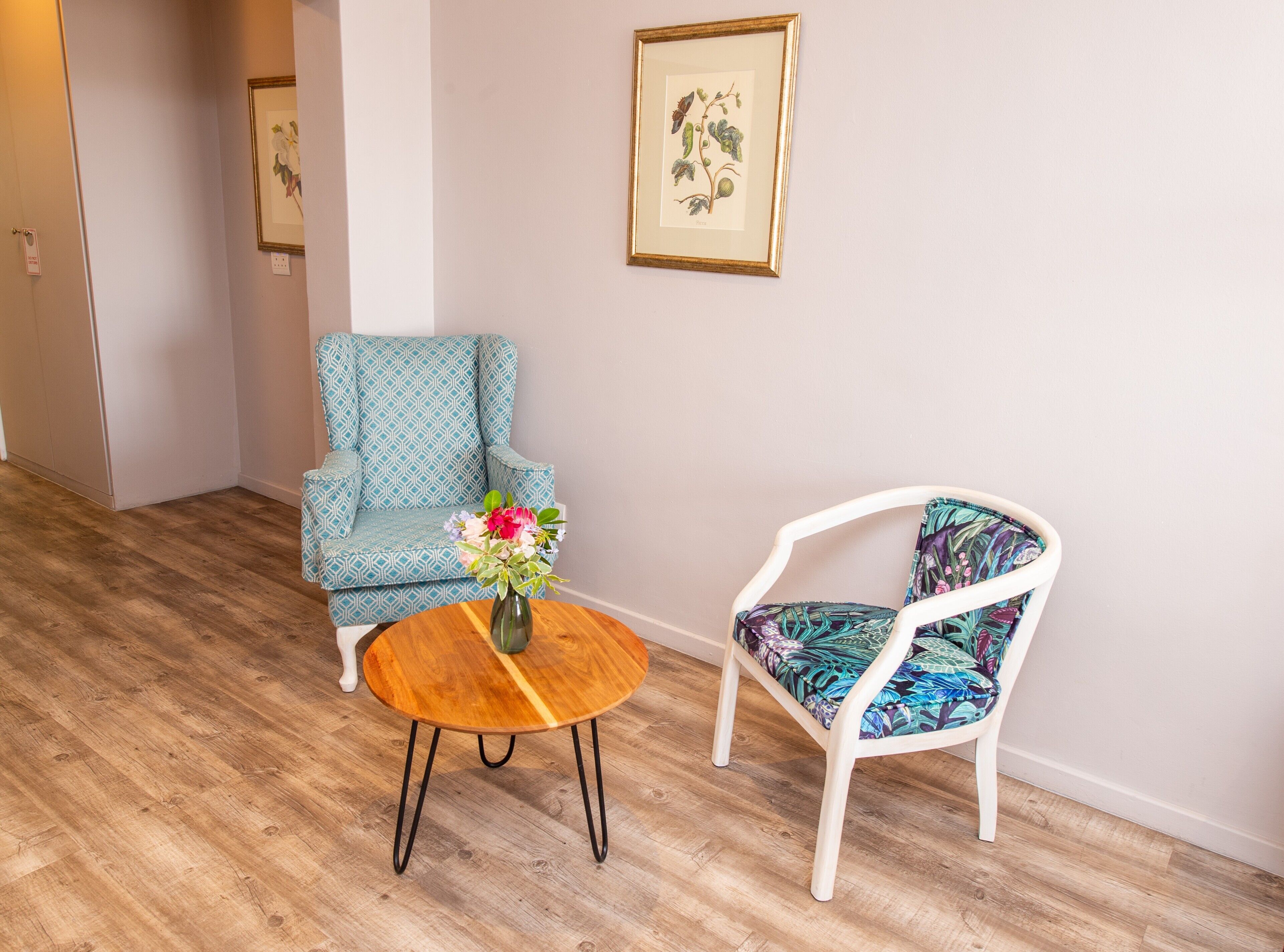 twin room | 1 bedroom, in-room safe, desk, blackout curtains