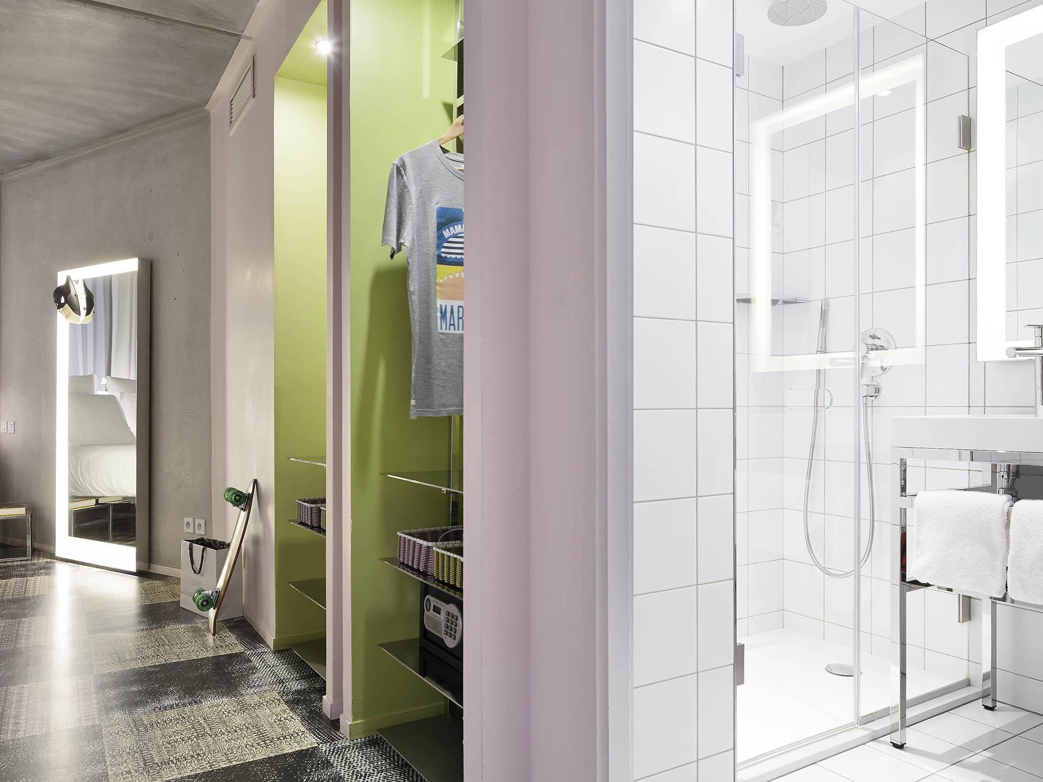 Large Mama Double | Sengetøy av topp kvalitet, safe på rommet, skrivebord og lydisolert