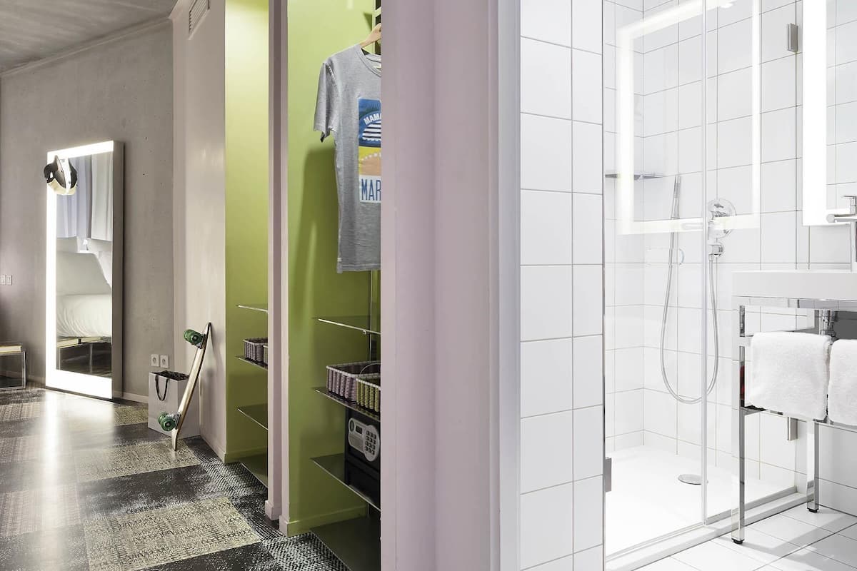 Large Mama Double | Sengetøy av topp kvalitet, safe på rommet, skrivebord og lydisolert