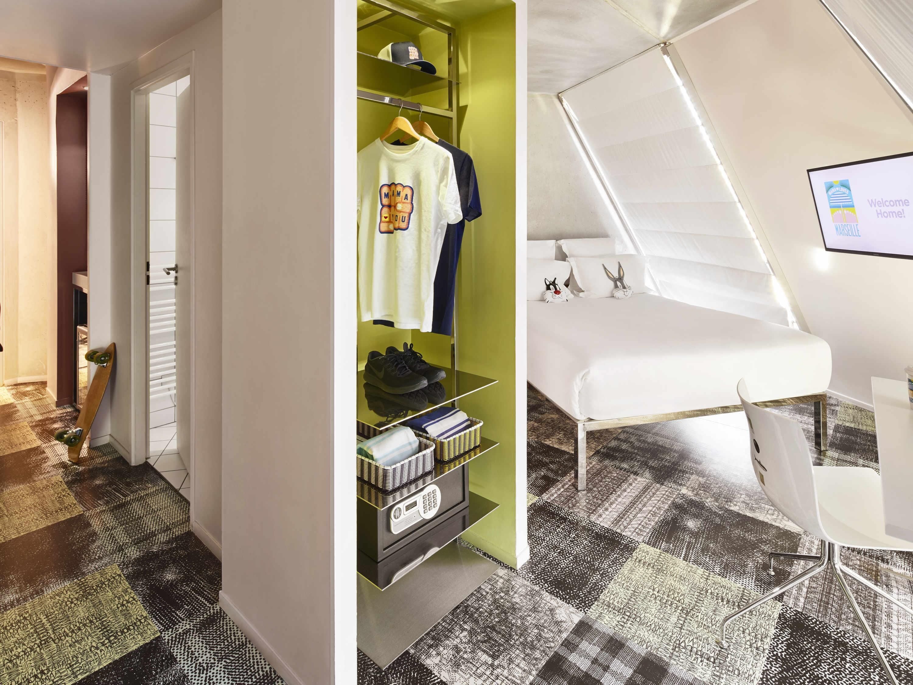 Small Mama Double | Sengetøy av topp kvalitet, safe på rommet, skrivebord og lydisolert