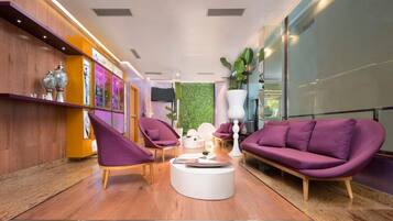 Televisión de pantalla plana