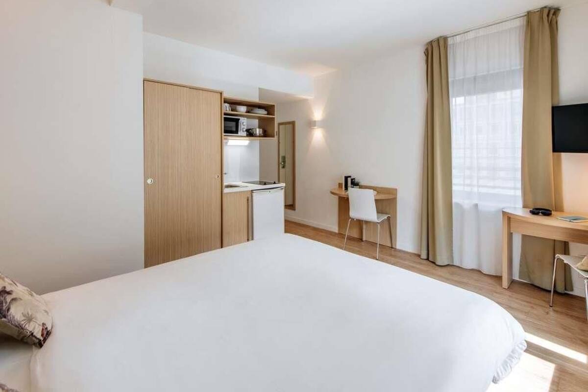 Premium bedding, desk, iron/ironing board (on request), cribs (free)