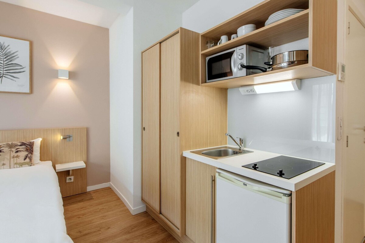 Studio, 1 Tempat Tidur Double | Seprai premium, meja kerja, dan setrika/meja setrika