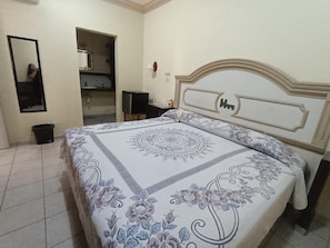 Room - La Merced Hotel (Colima)