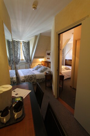 Familiekamer | Uitzicht vanuit de kamer