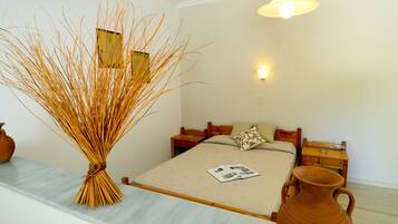 Studio | Select Comfort beds, minibar, in-room safe, desk