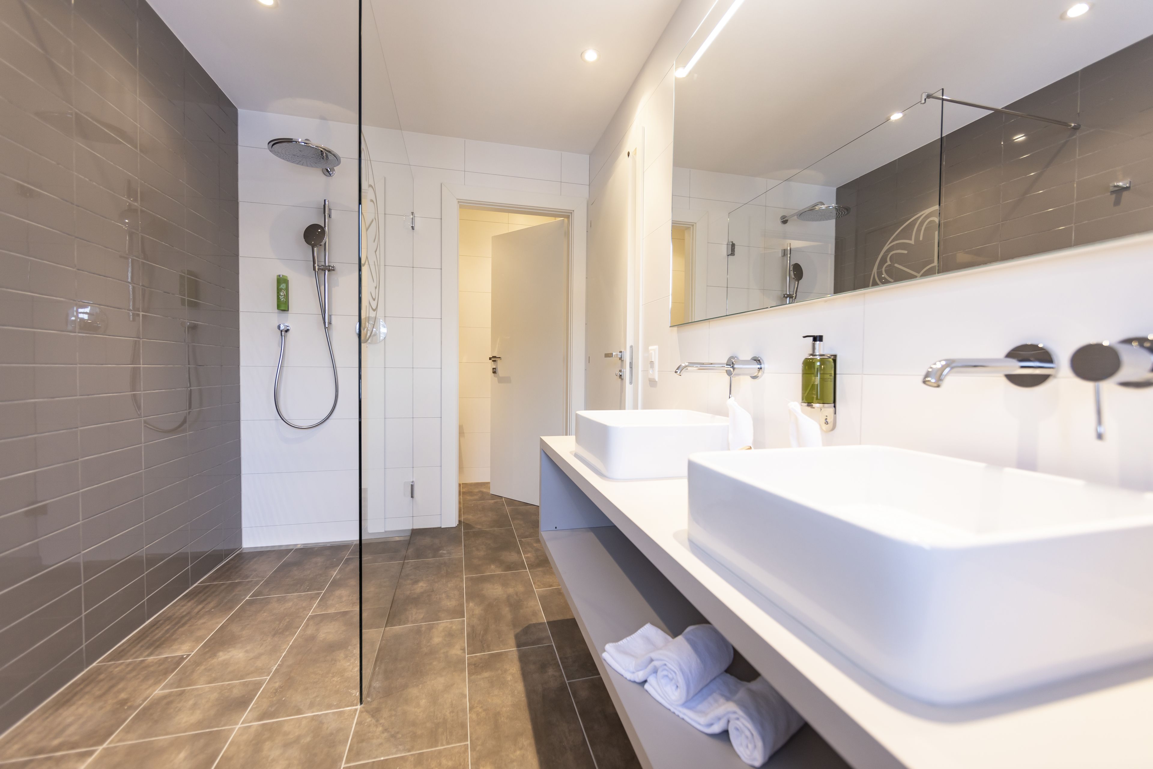 premium double room, valley view (3 star) | bathroom | bathrobes, slippers, towels