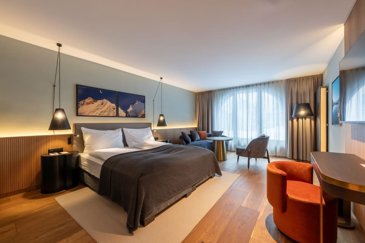 Hypoallergeen beddengoed, een minibar, een kluis op de kamer