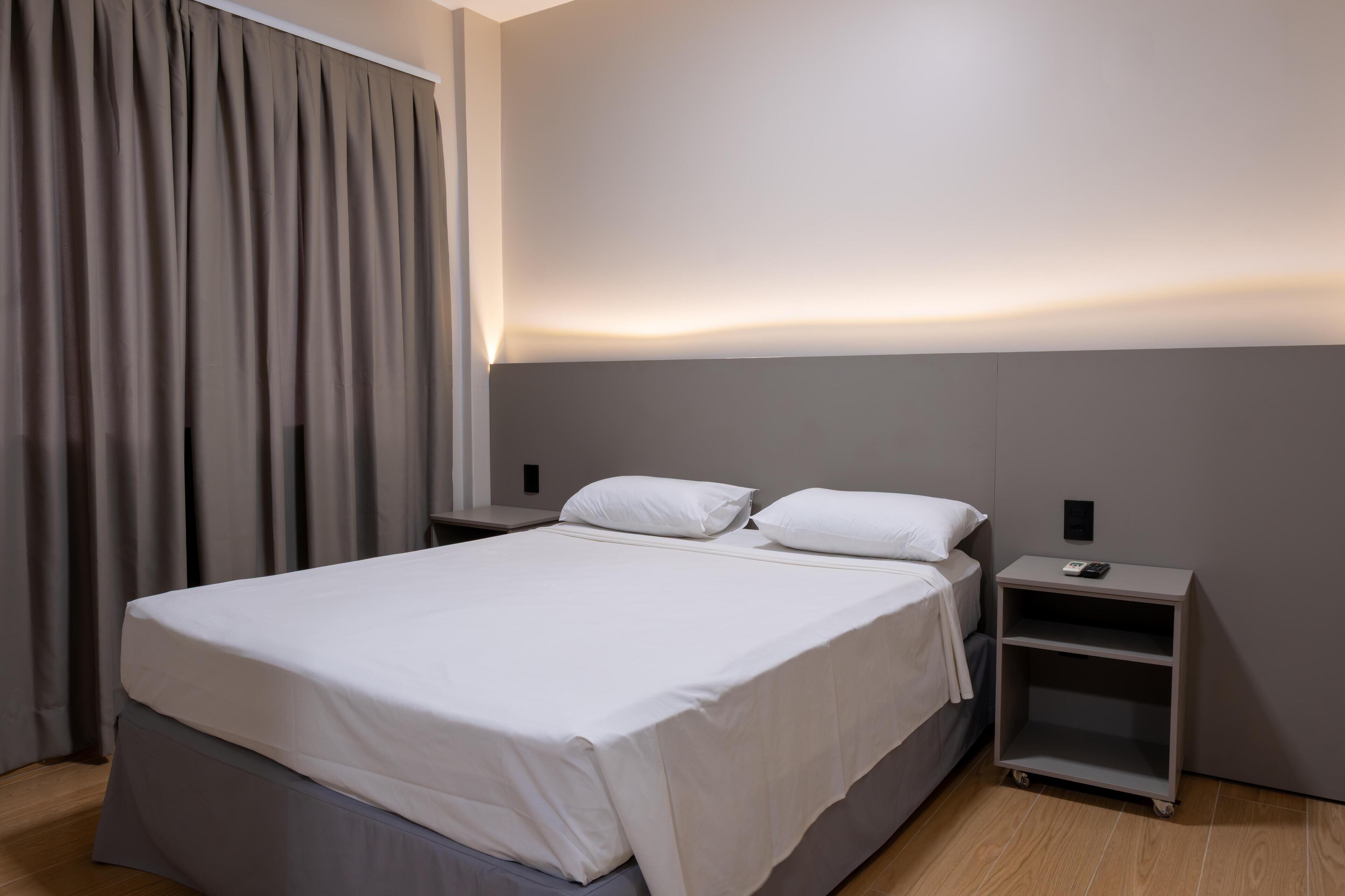 Minibar, wifi gratis, ropa de cama
