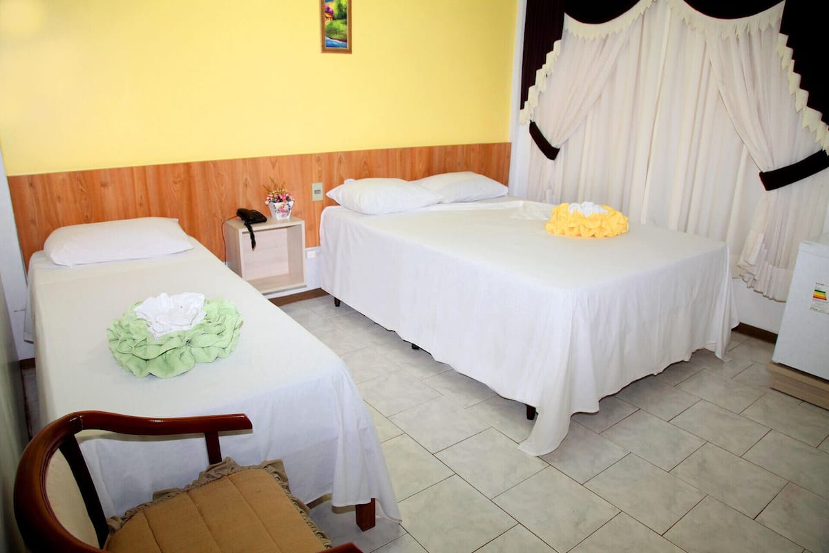 Minibar, Wi-Fi gratuit, draps fournis
