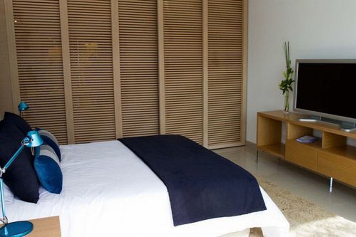 Studio (for 4 people) | Select-Comfort-Betten, Zimmersafe, individuell dekoriert