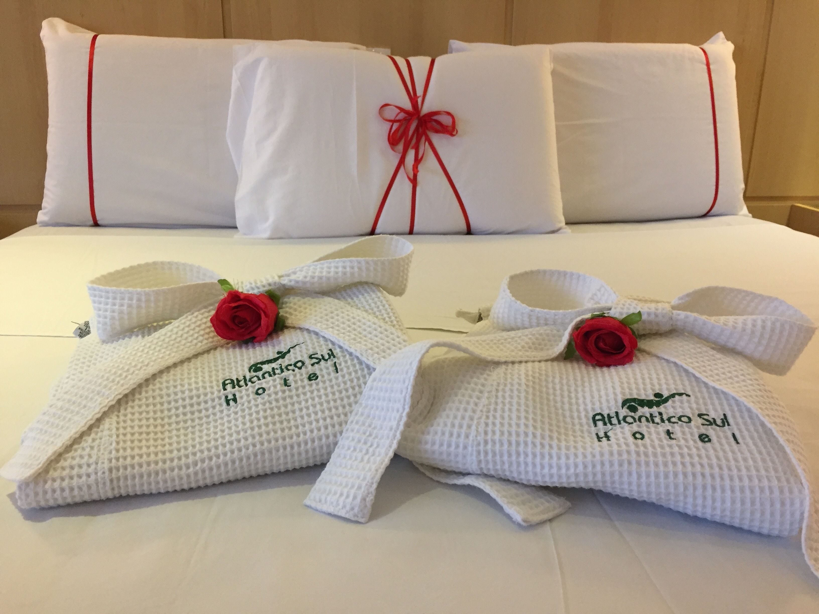 1 bedroom, premium bedding, minibar, in-room safe