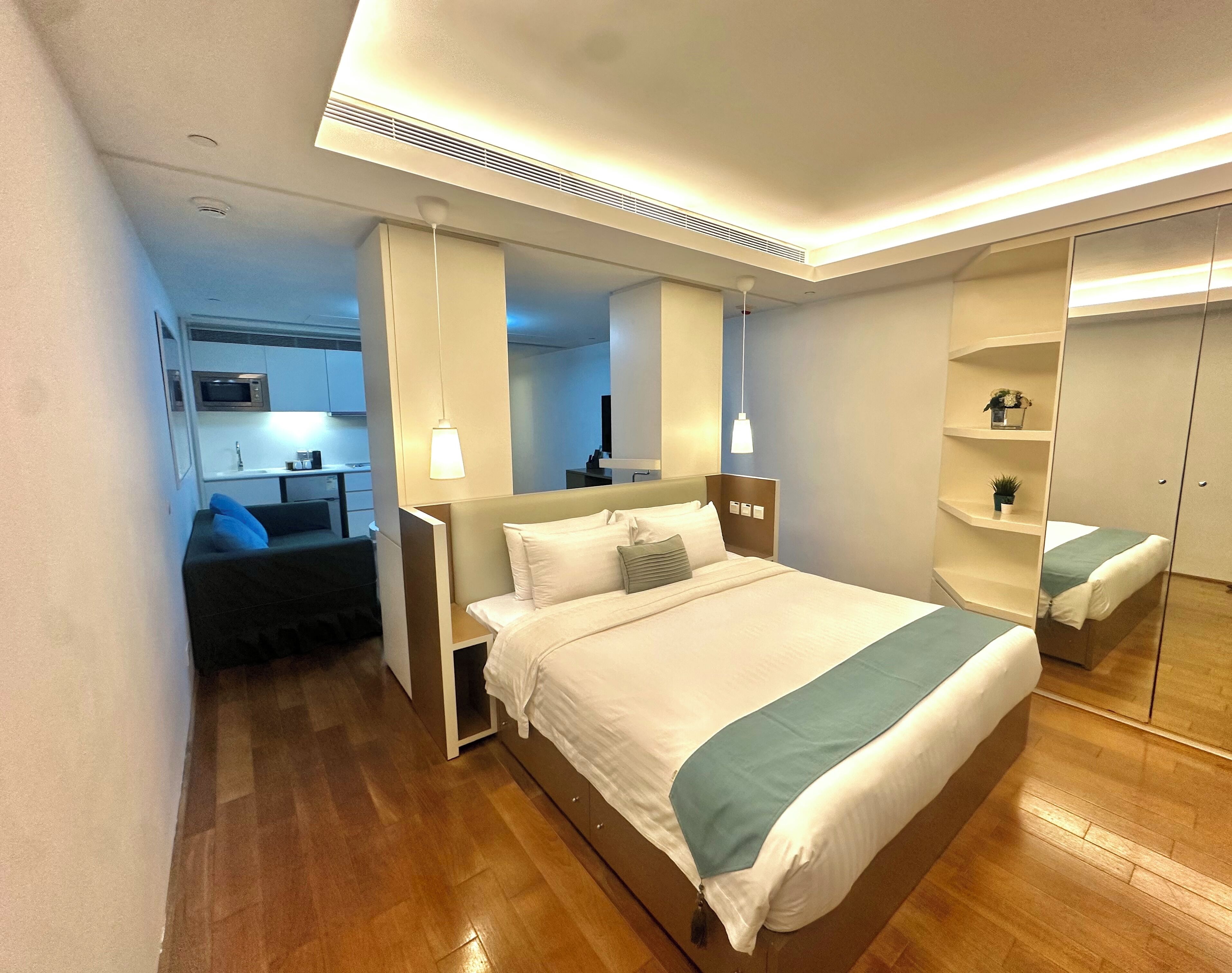 Superior-Suite, 1 King-Bett, Nichtraucher, Hafenblick | Wohnbereich