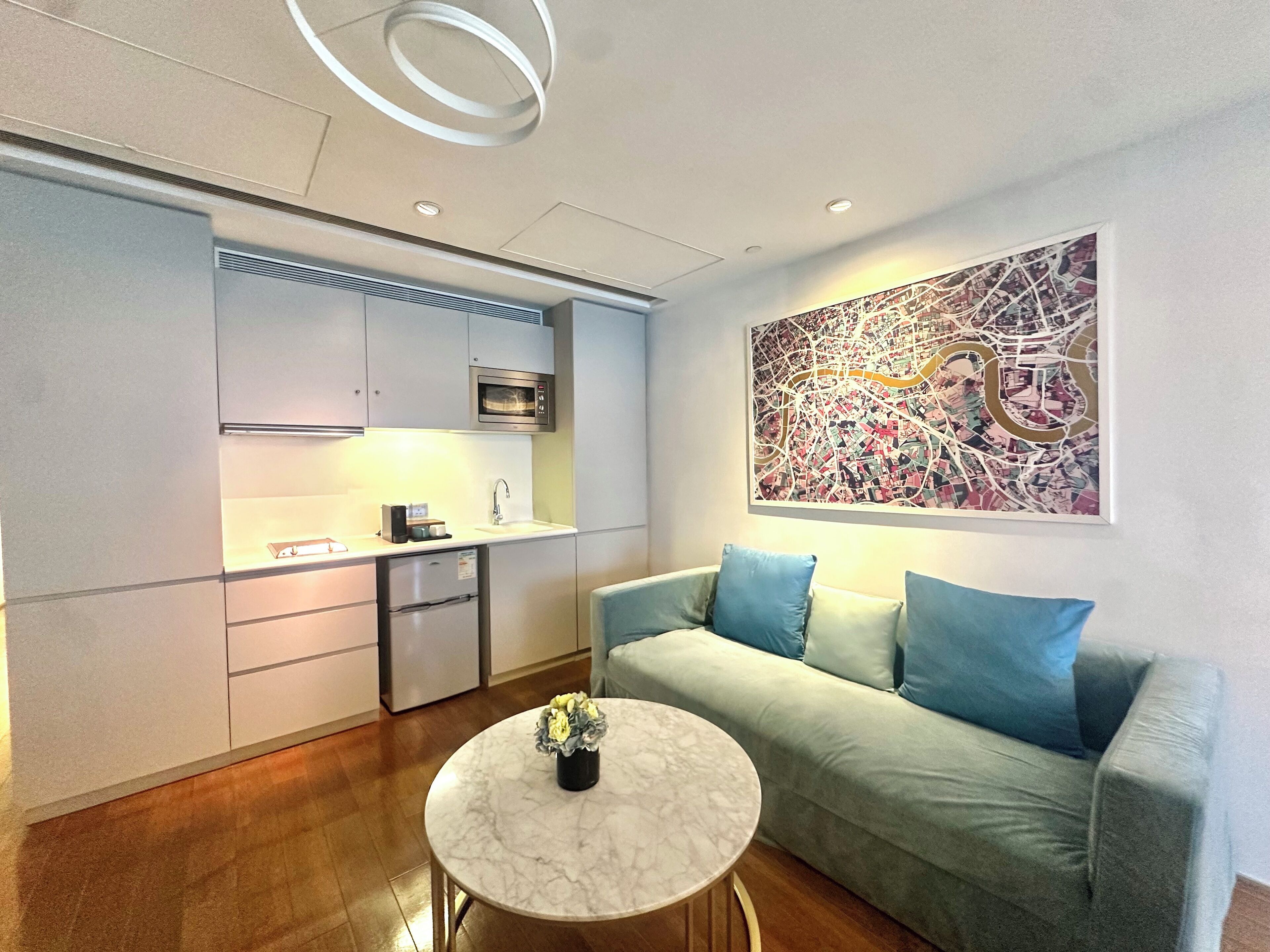 1 bedroom, in-room safe, individually decorated, desk