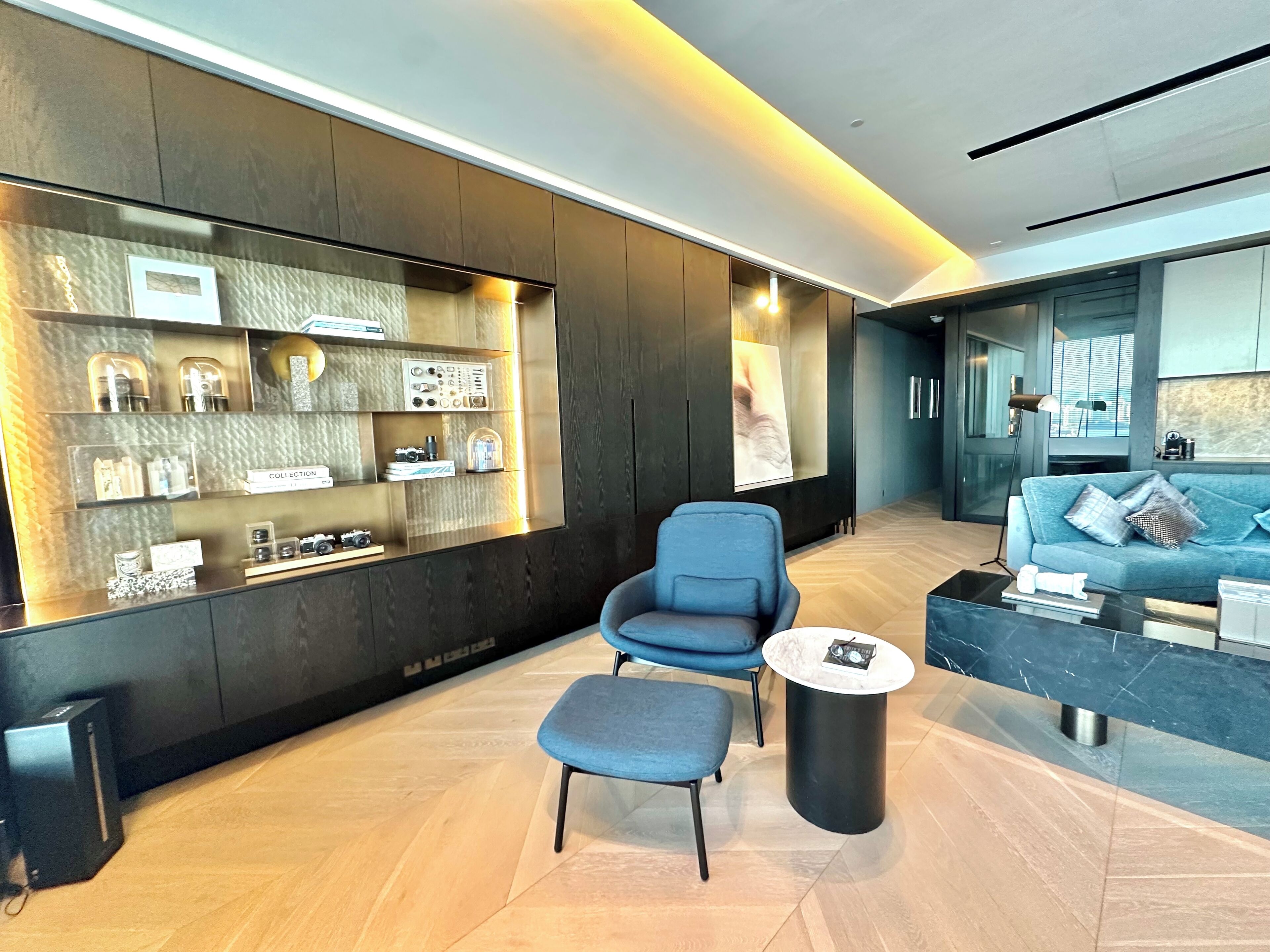 Suite panoramica, 1 letto matrimoniale, non fumatori, vista porto | 1 camera, una cassaforte in camera, con stile personalizzato