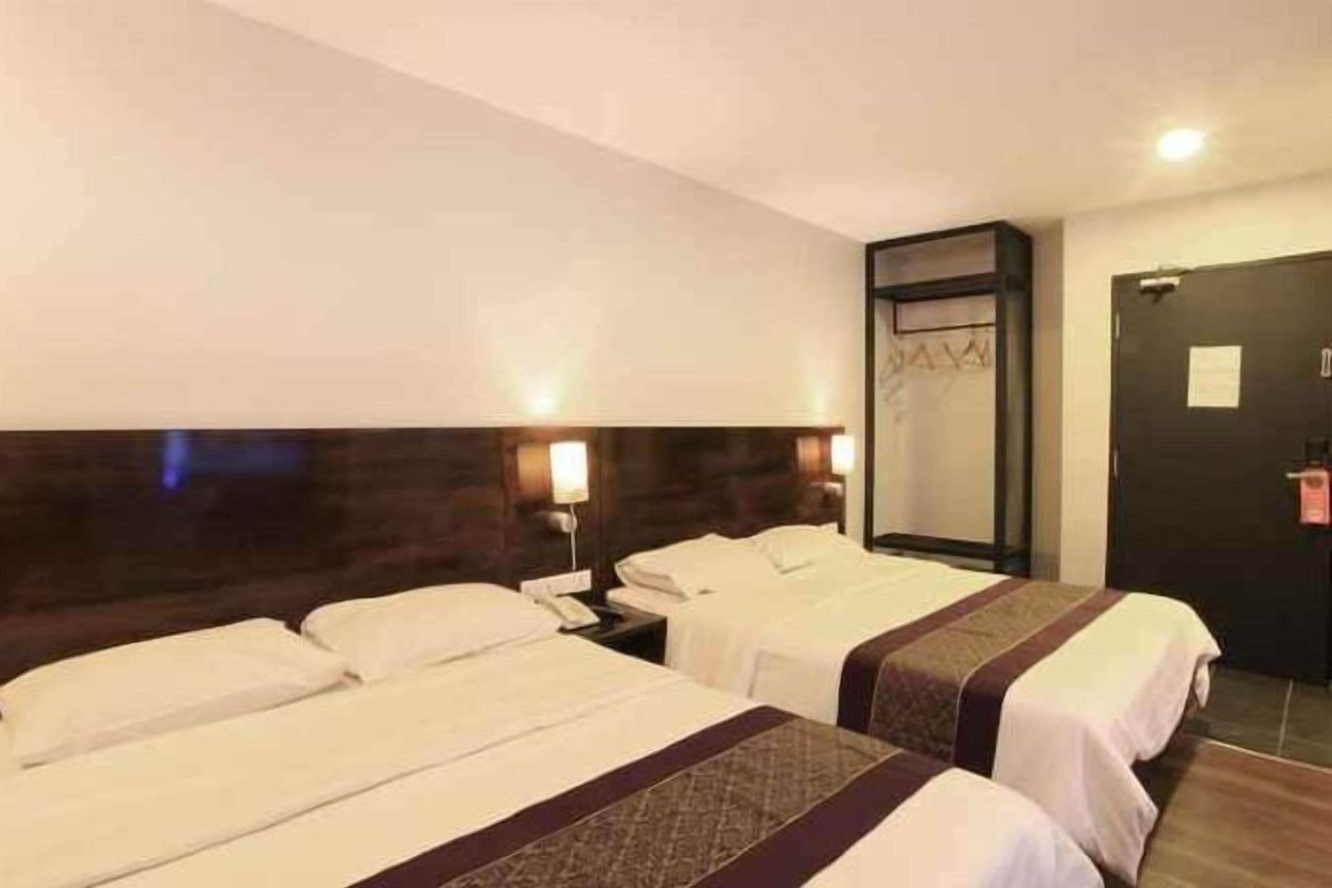 Safe på rommet, individuelt dekorert, individuelt innredet og skrivebord