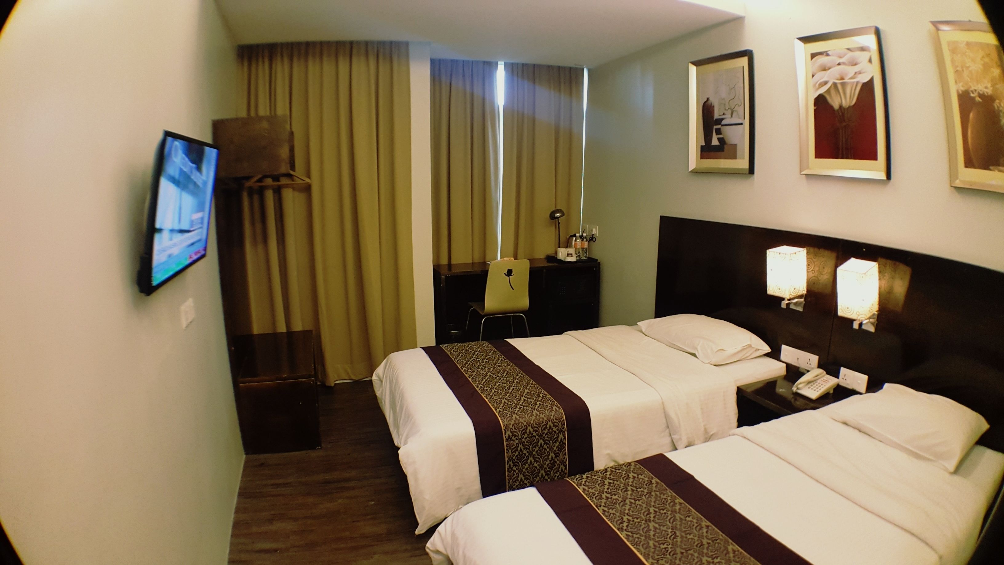 Standard Room, 2 Twin Beds | View from room
