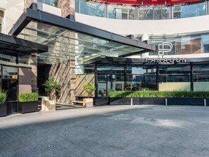Exterior - The Paragon Hotel Mexico City Santa Fe By Accor (Mexico City)