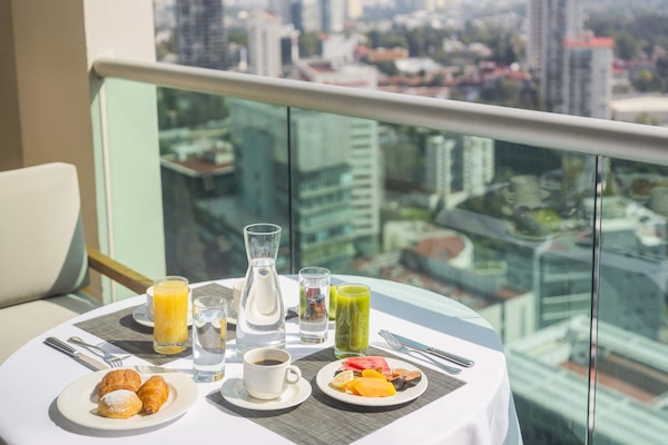 Executive Studio Suite, 1 King Bed, Balcony | View from room