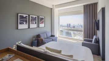 Down comforters, minibar, in-room safe, desk