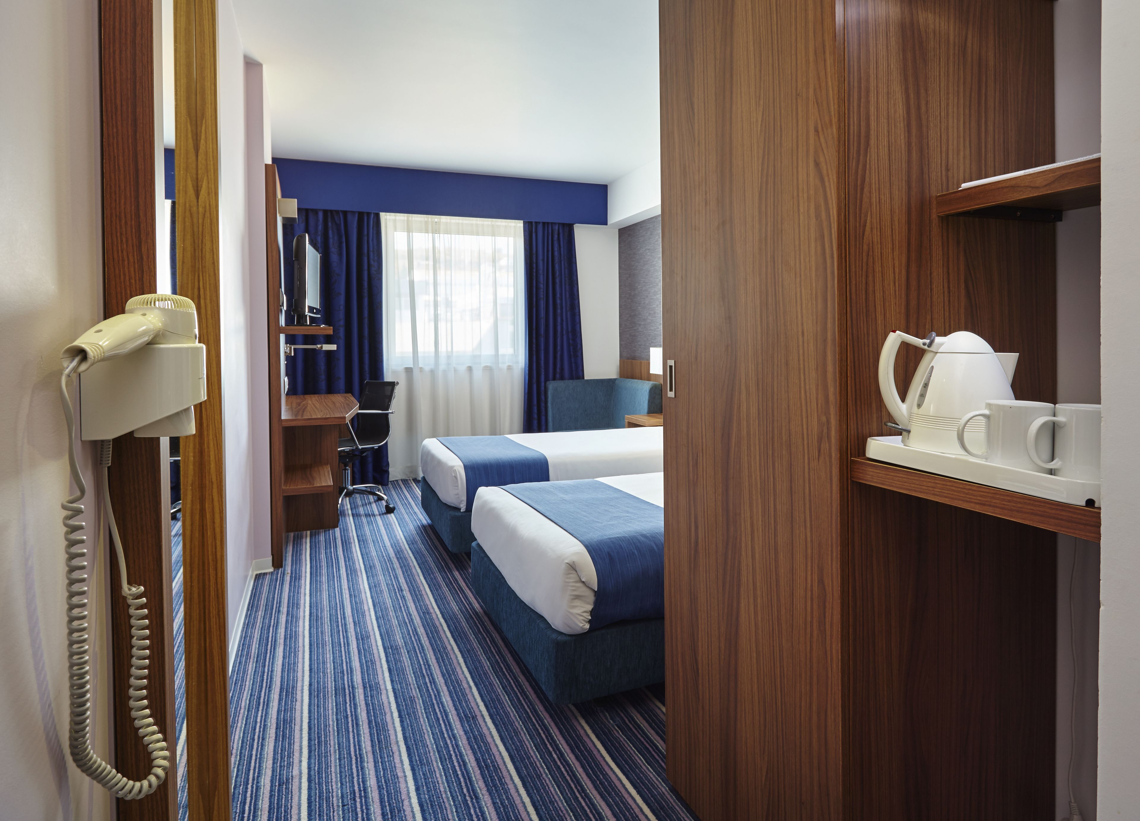 Standard Room, 2 Single Beds (Free Breakfast) | Room amenity
