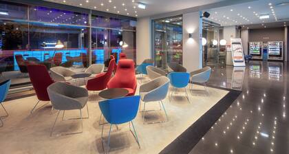 Holiday Inn Express Lisbon - Alfragide by IHG