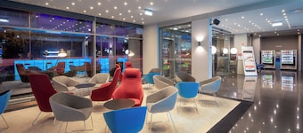 Holiday Inn Express Lisbon - Alfragide by IHG
