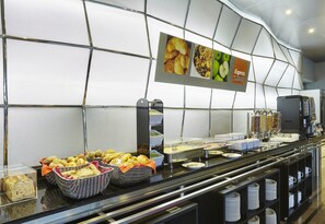 Tägliches inbegriffenes Frühstücksbuffet