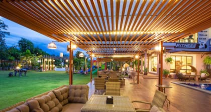 Phanomrung Puri Boutique Hotels and Resorts