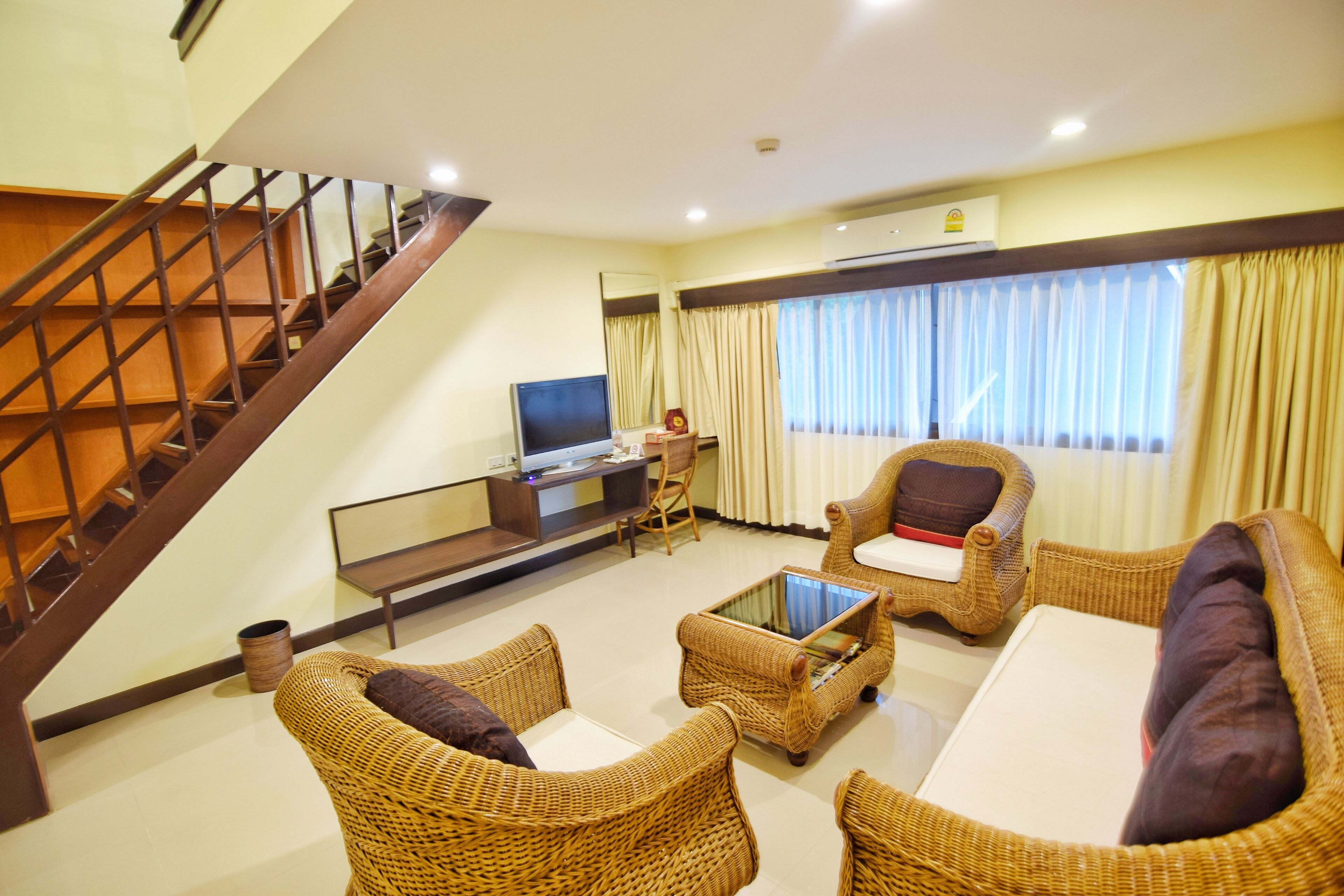 grand duplex suit | living area | 32-inch lcd tv with digital channels, tv