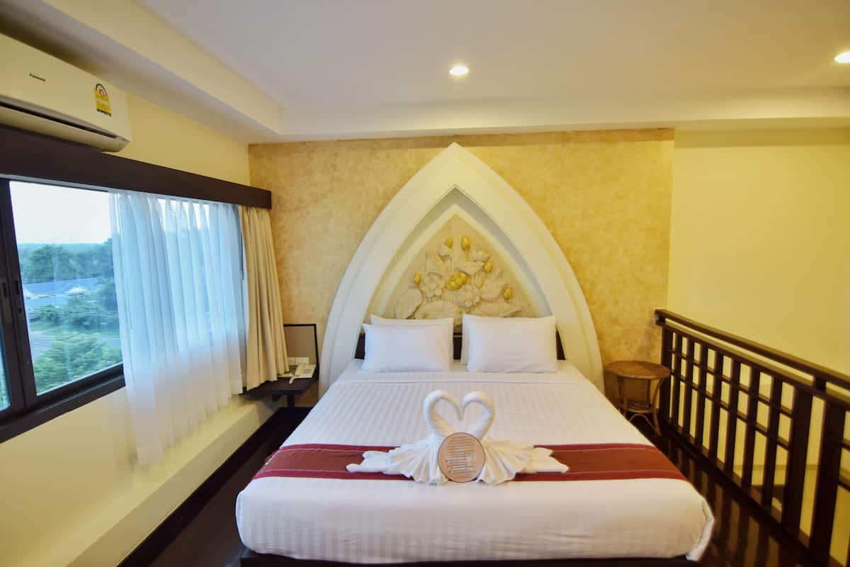 Phòng Grand Suite | Minibar, bàn, nôi (giường cho trẻ sơ sinh) miễn phí