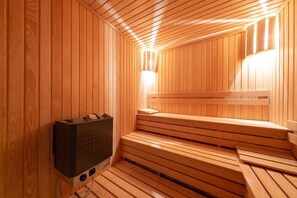 Sauna - Balo (Istanbul)