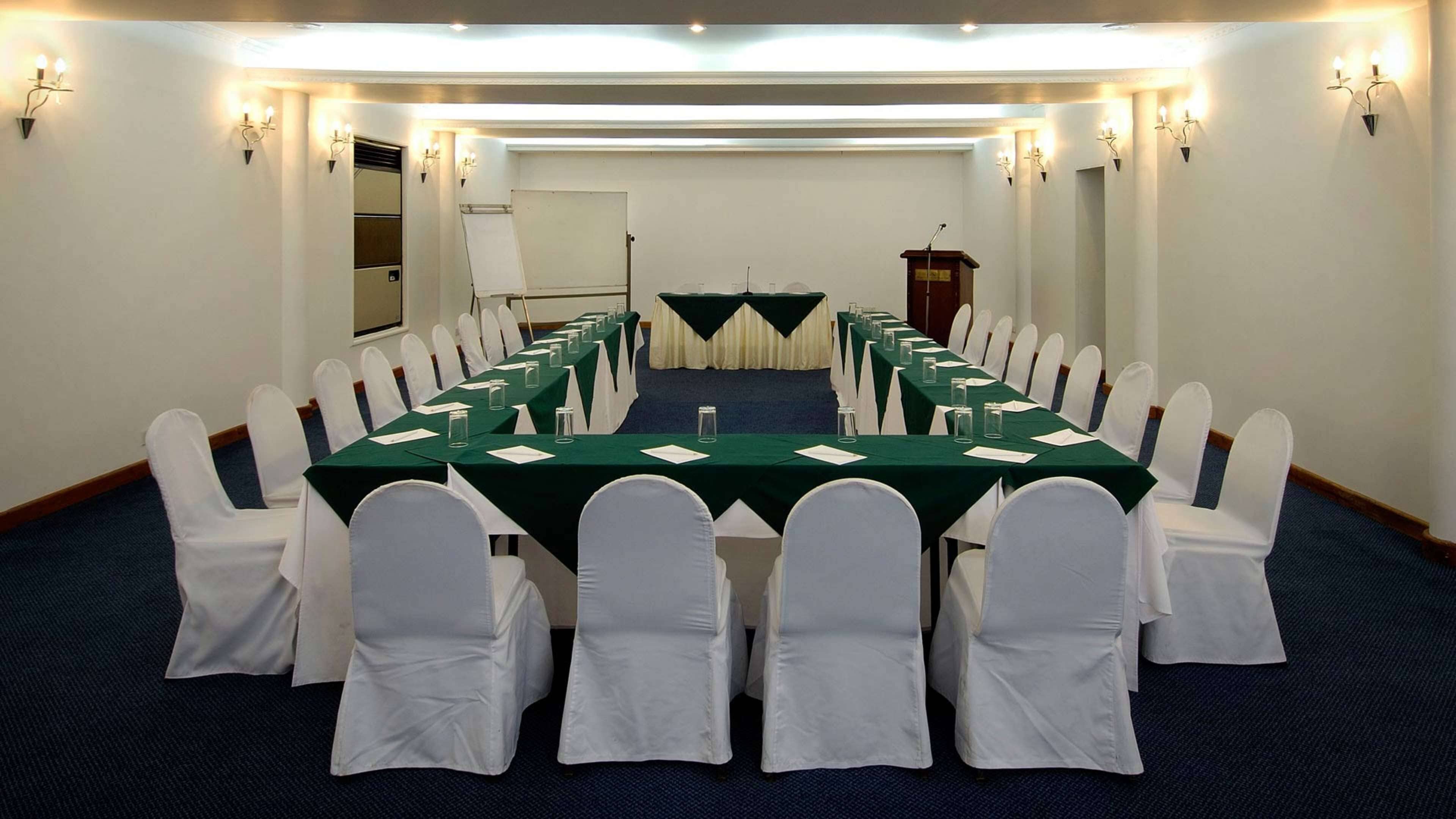 Foto - Berjaya Hotel Colombo