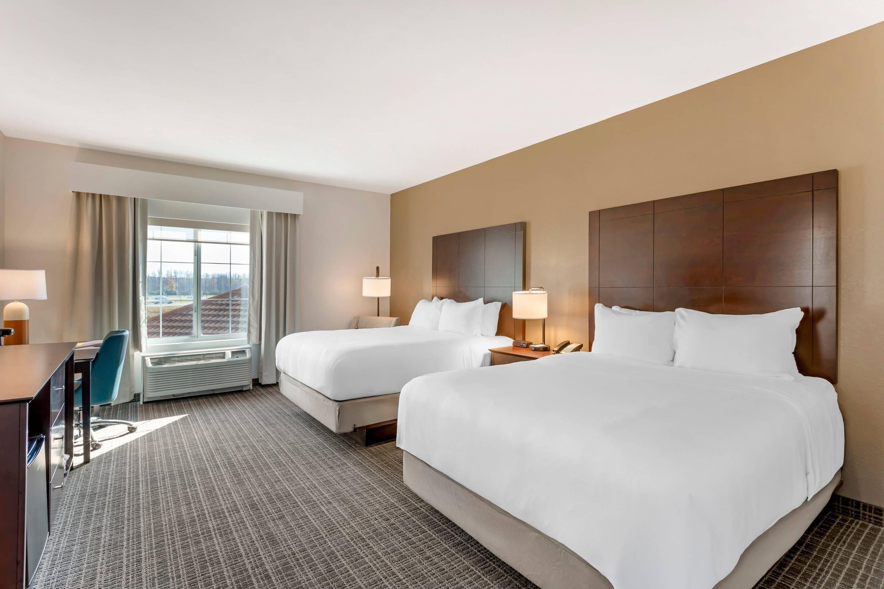 Photo - Comfort Inn & Suites Verona at Turning Stone Resort Casino