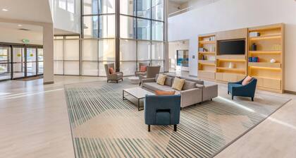 Comfort Inn & Suites Verona at Turning Stone Resort Casino