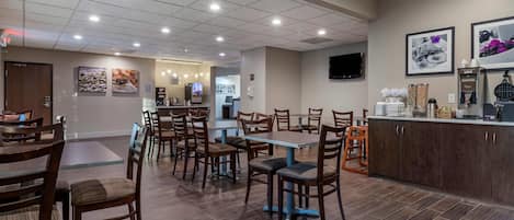 Desayuno continental incluido todos los días