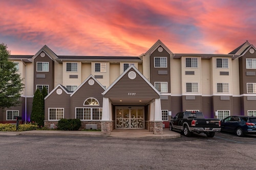 Sleep Inn & Suites Kalamazoo Southwest