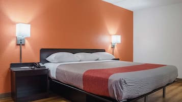 Desk, blackout drapes, free WiFi, bed sheets