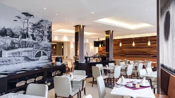 Buffet breakfast on weekdays (GBP 12.50 per person)