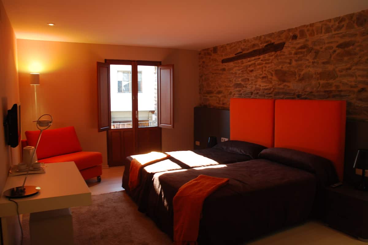 1 slaapkamer, luxe beddengoed, een minibar, een kluis op de kamer